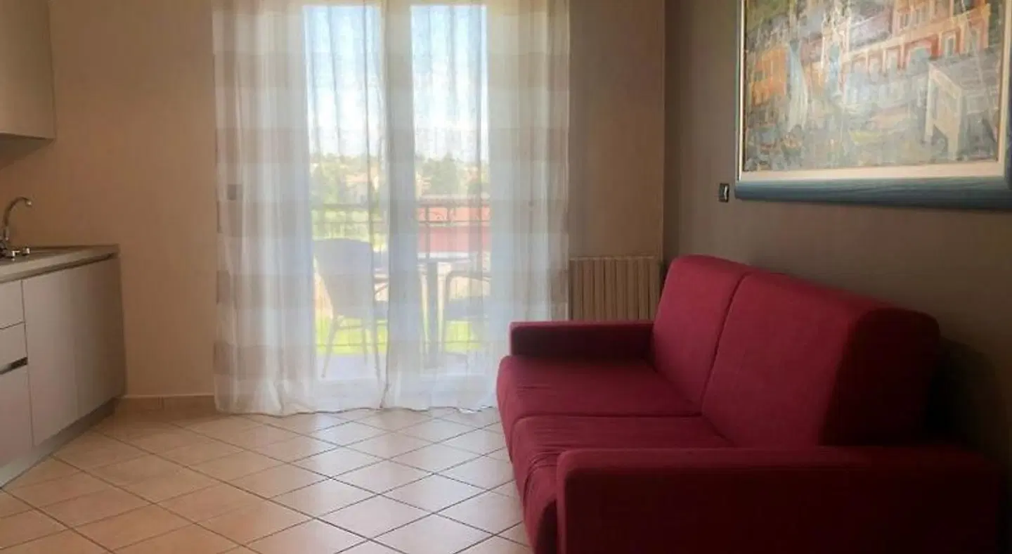 Alessio Camere ROOM_EXAMPLE