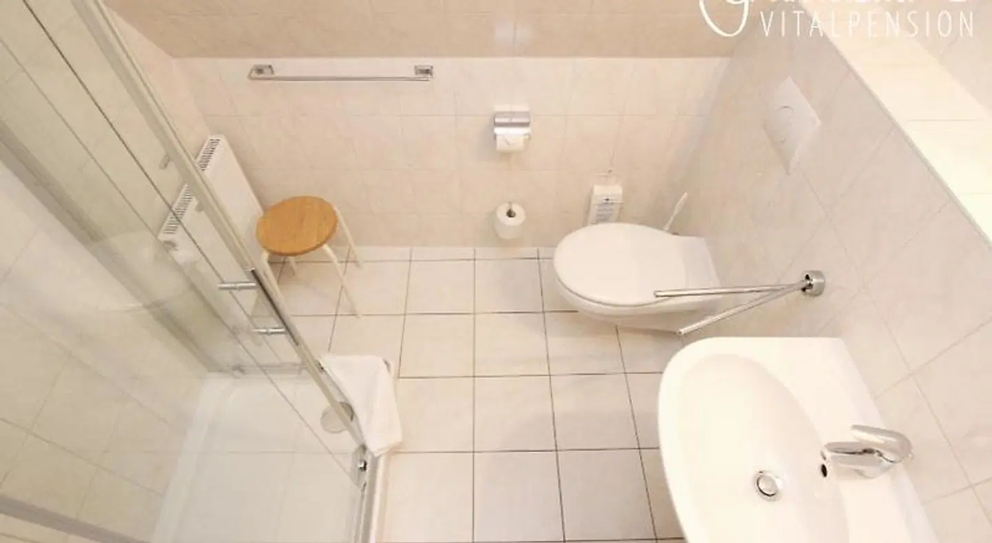 grünblau Vitalpension Badezimmer