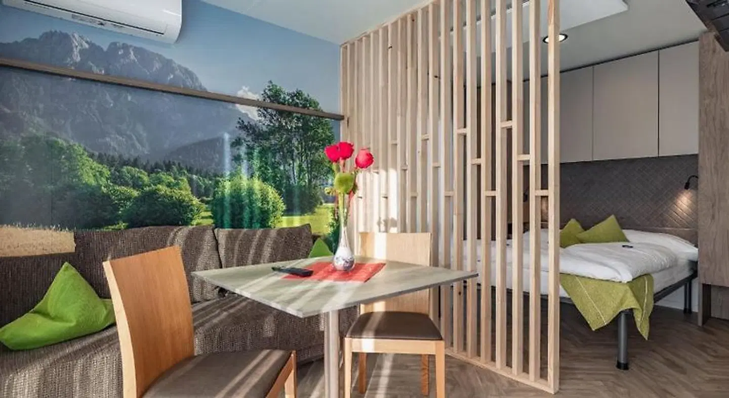 Kinderhotel Ramsi Terrasse