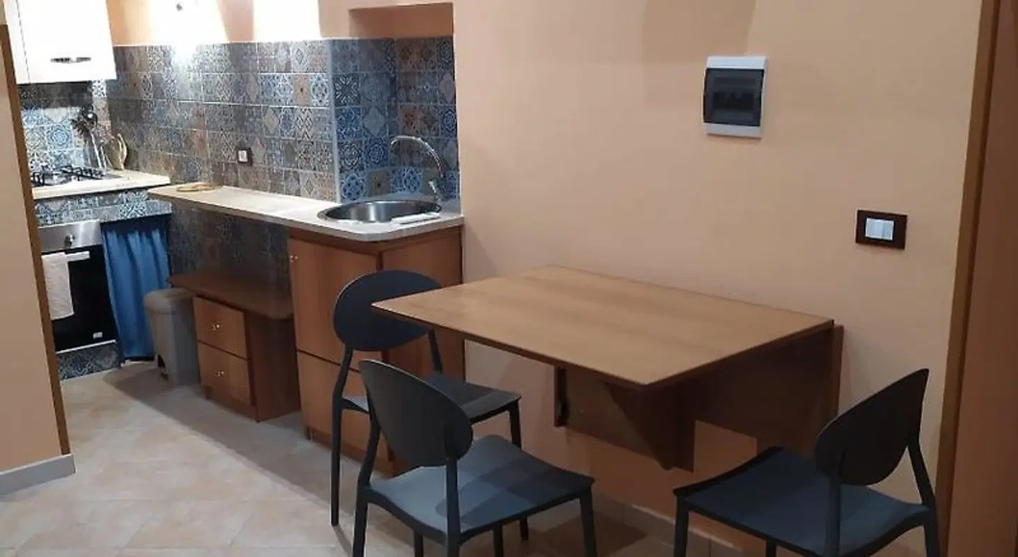 Stone House ROOM_EXAMPLE