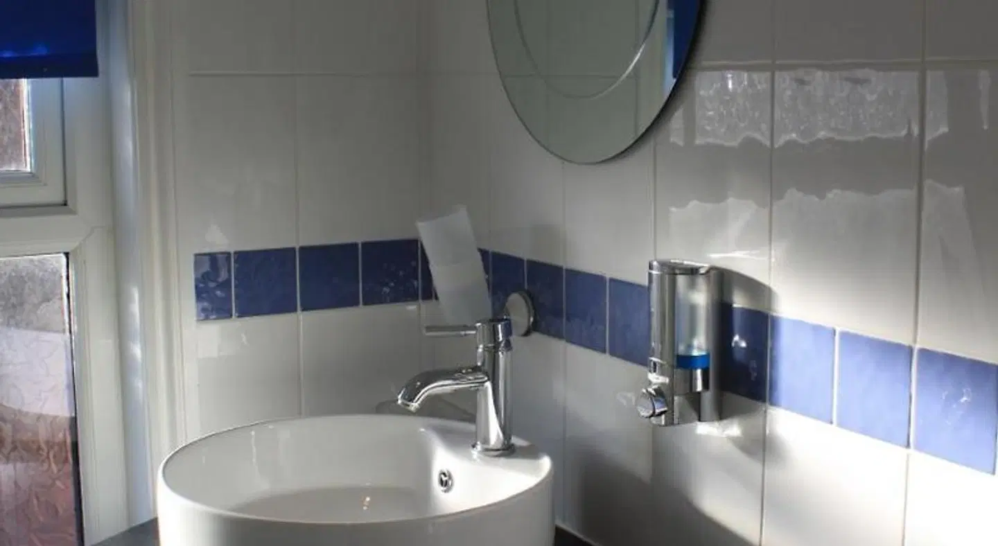 The Meltham Guest House Badezimmer