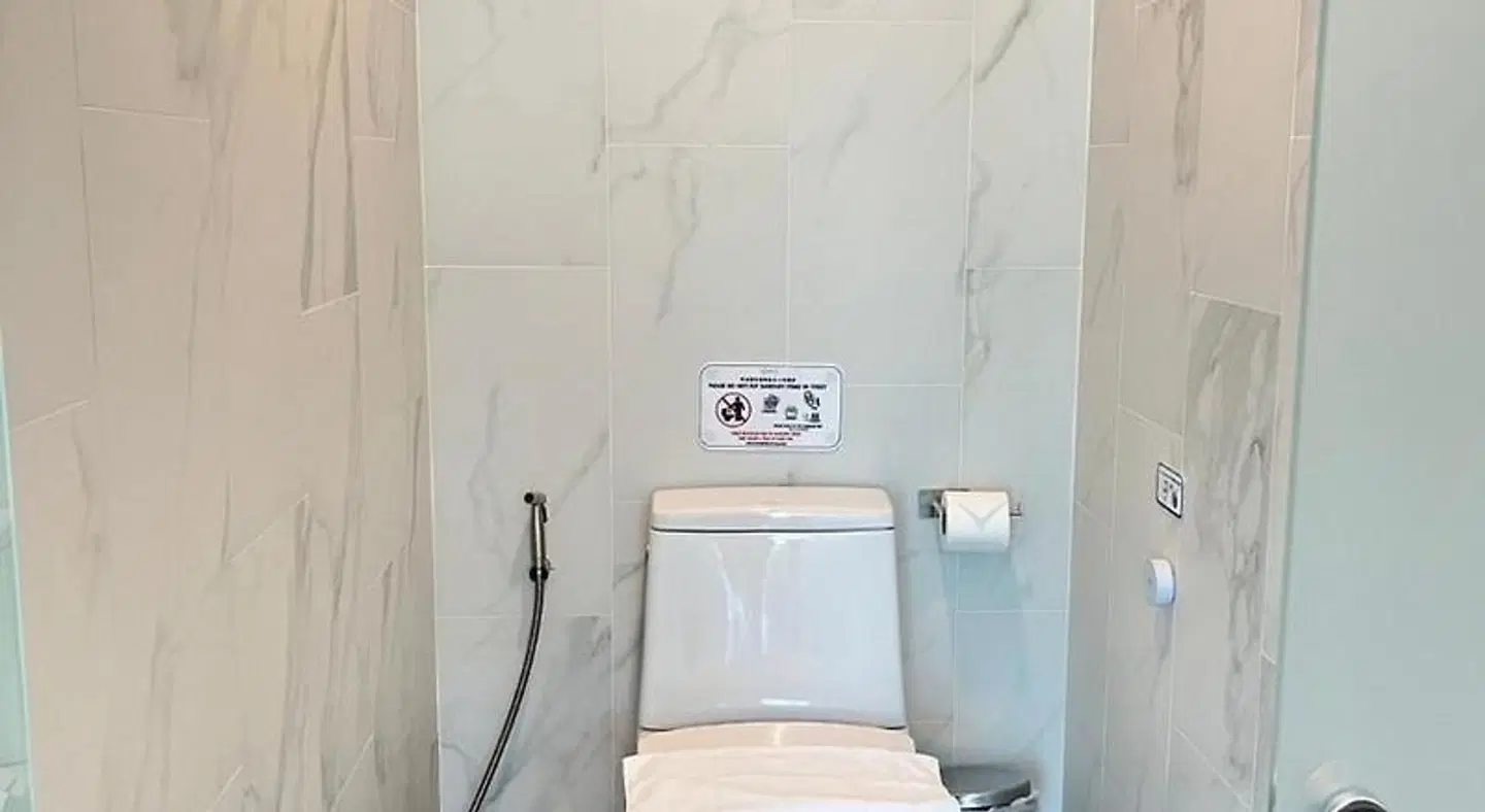 Infinity Aonang Krabi Hotel Badezimmer