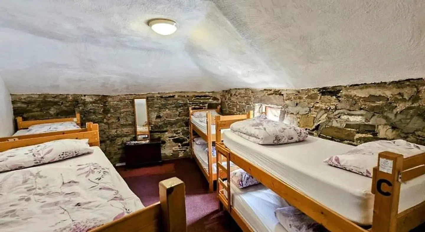 Old Mill Holiday Hostel Badezimmer