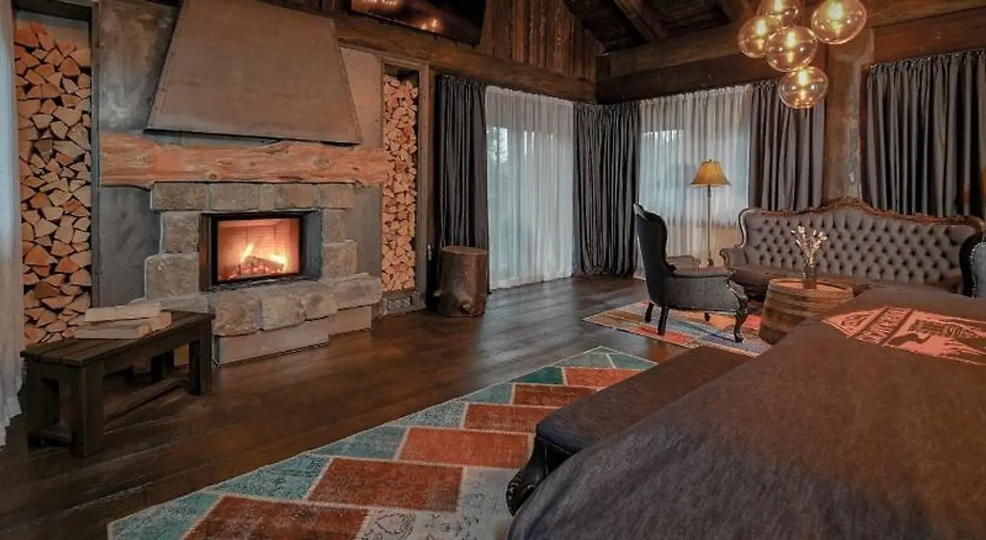 Timberjacks Motel ROOM_EXAMPLE
