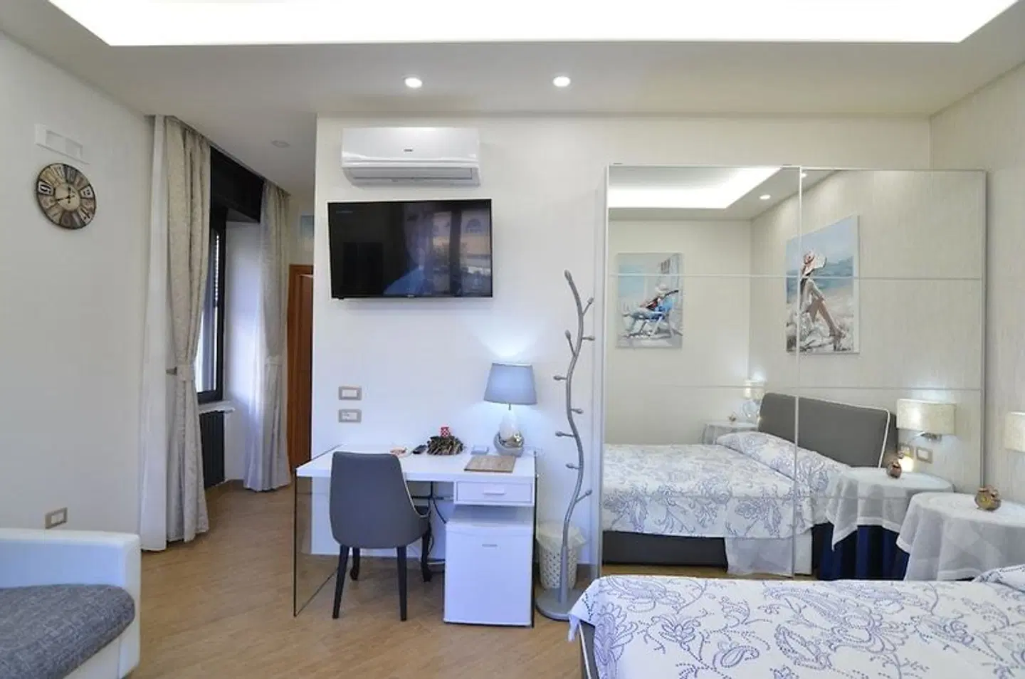 Caserta Deluxe ROOM_EXAMPLE