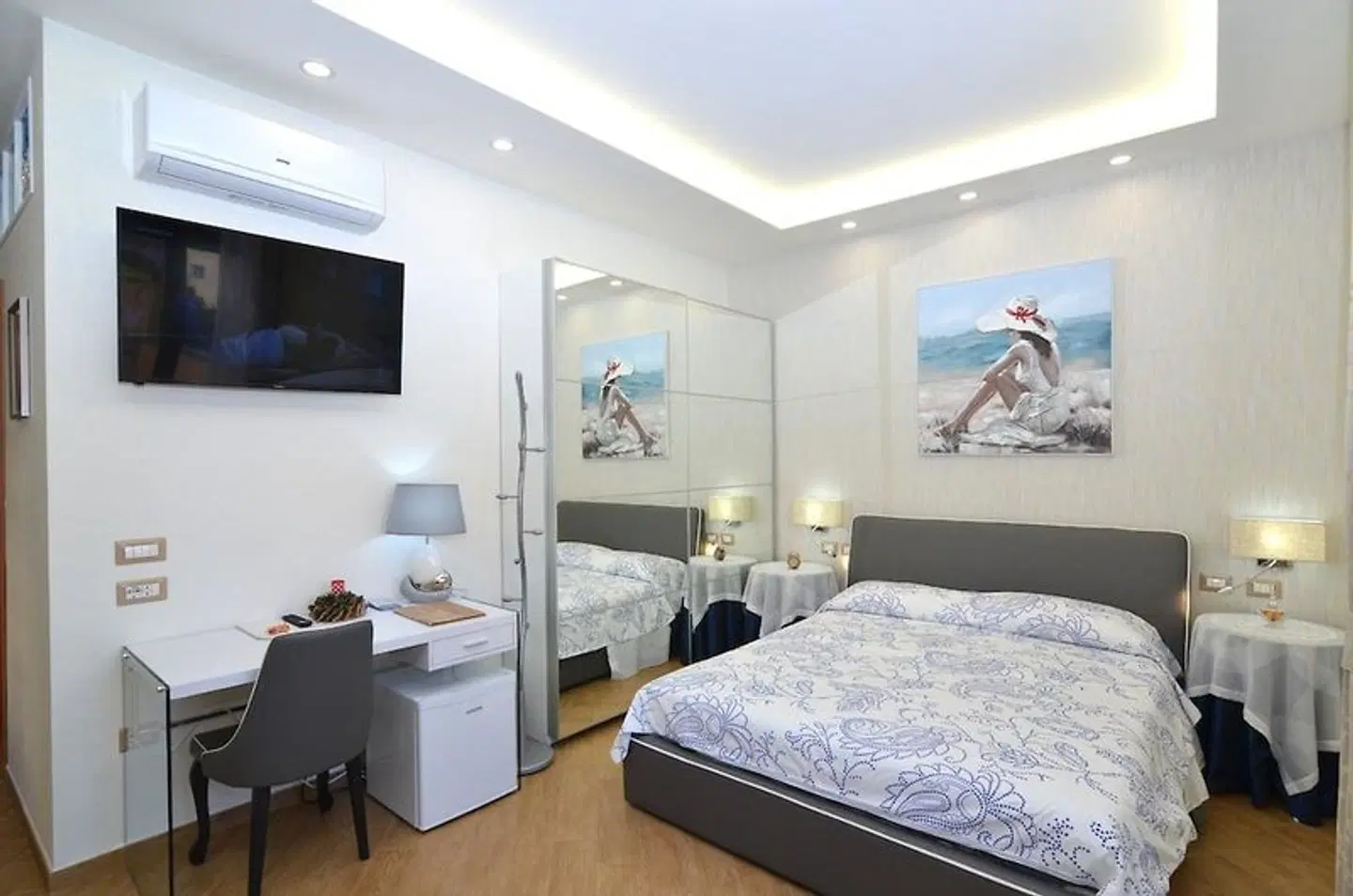 Caserta Deluxe ROOM_EXAMPLE