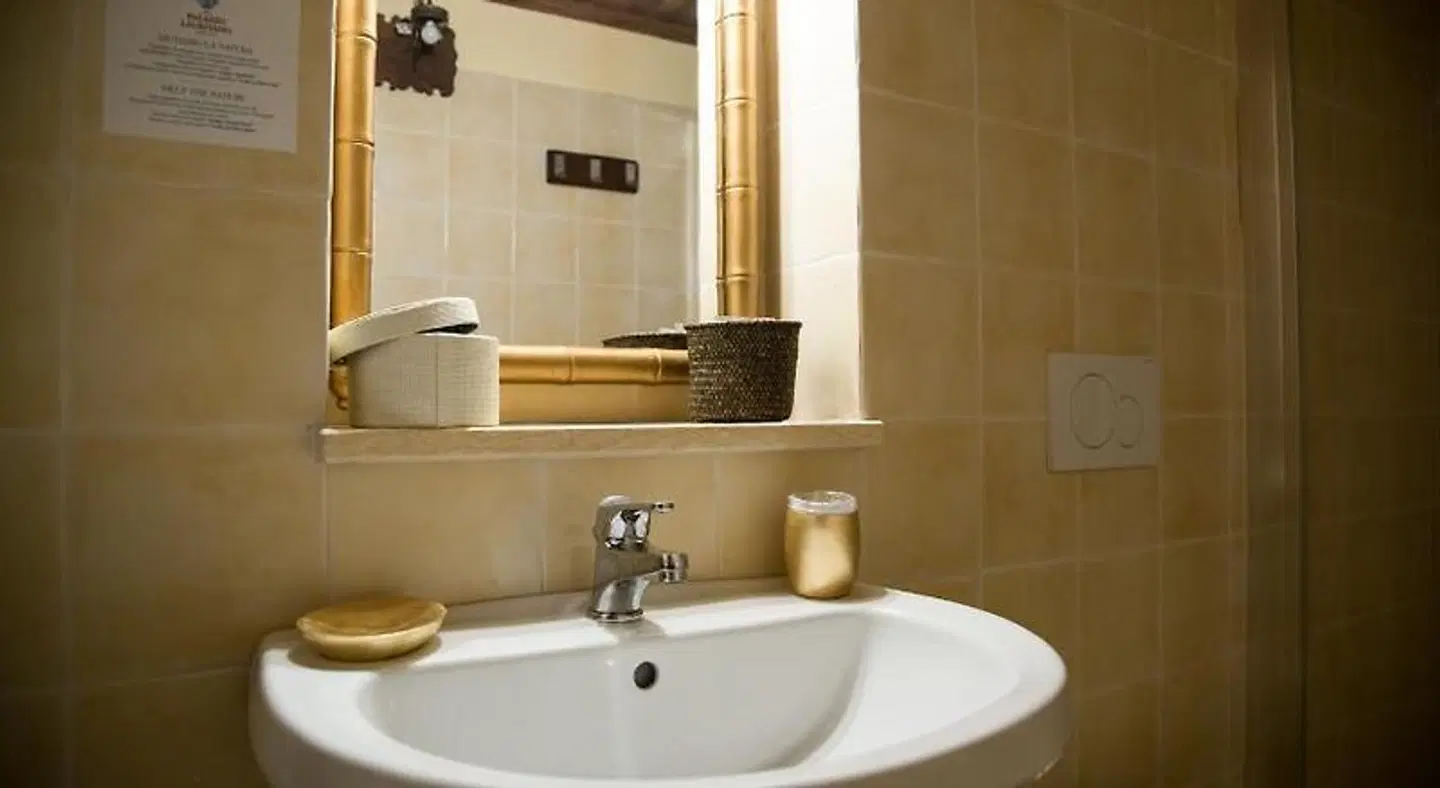 Palazzo Lauritano - Historic Rooms Badezimmer