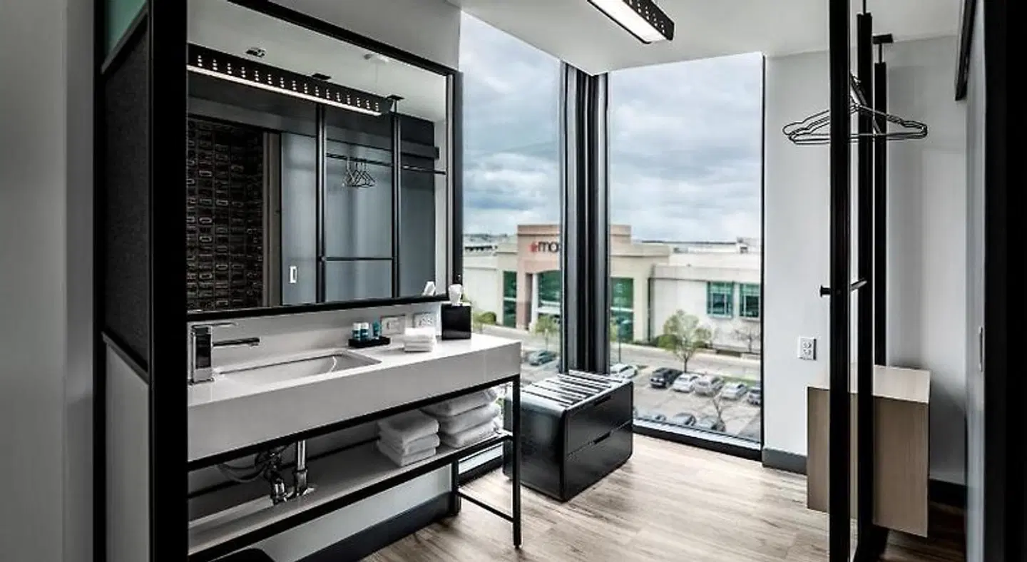 Aloft Columbus Easton Badezimmer