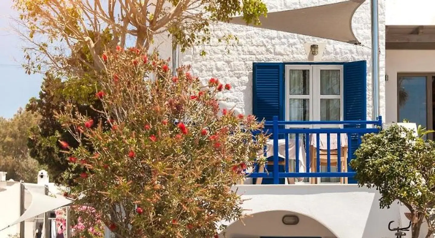 Athina Studios & Suites Terrasse