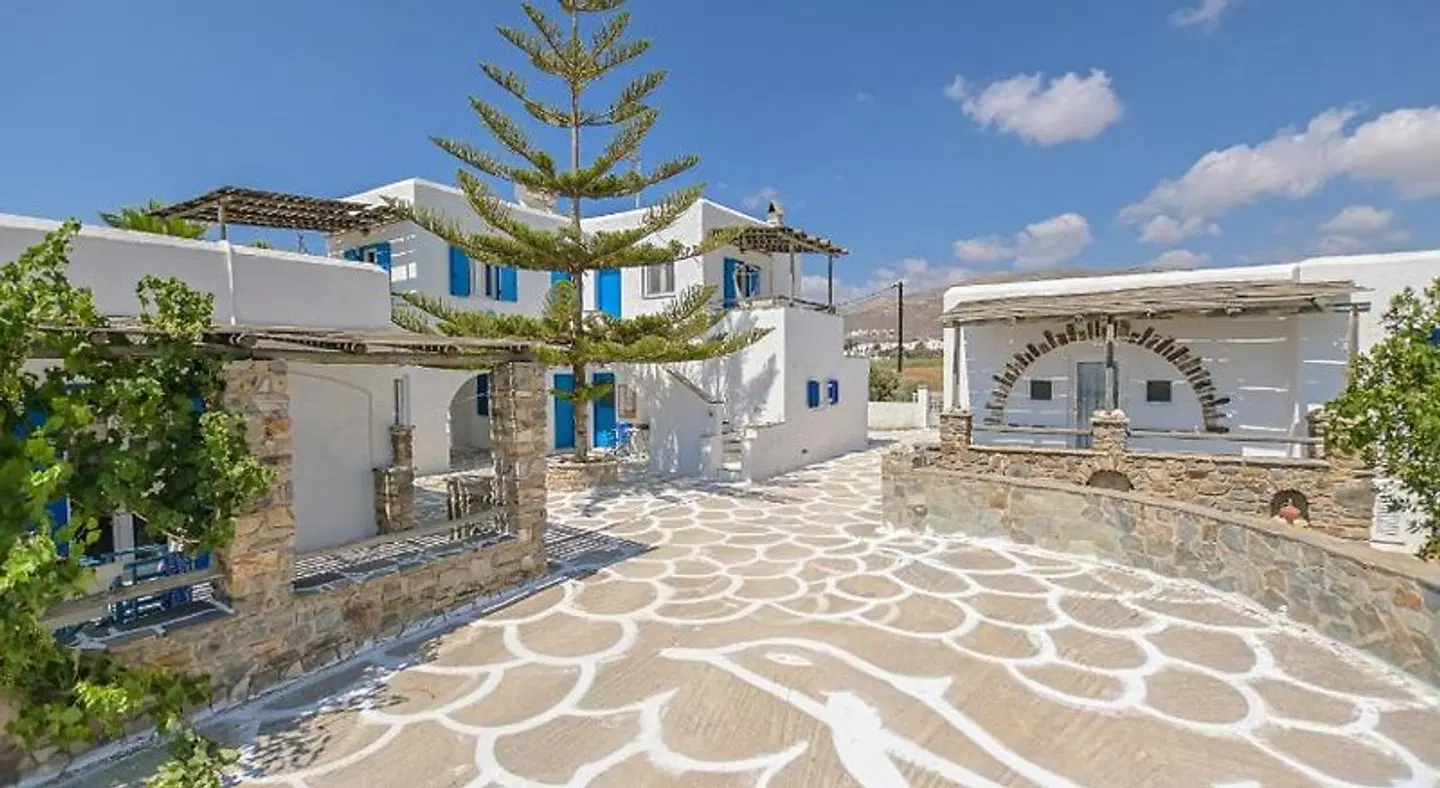 Studios Vythos EXTERIOR