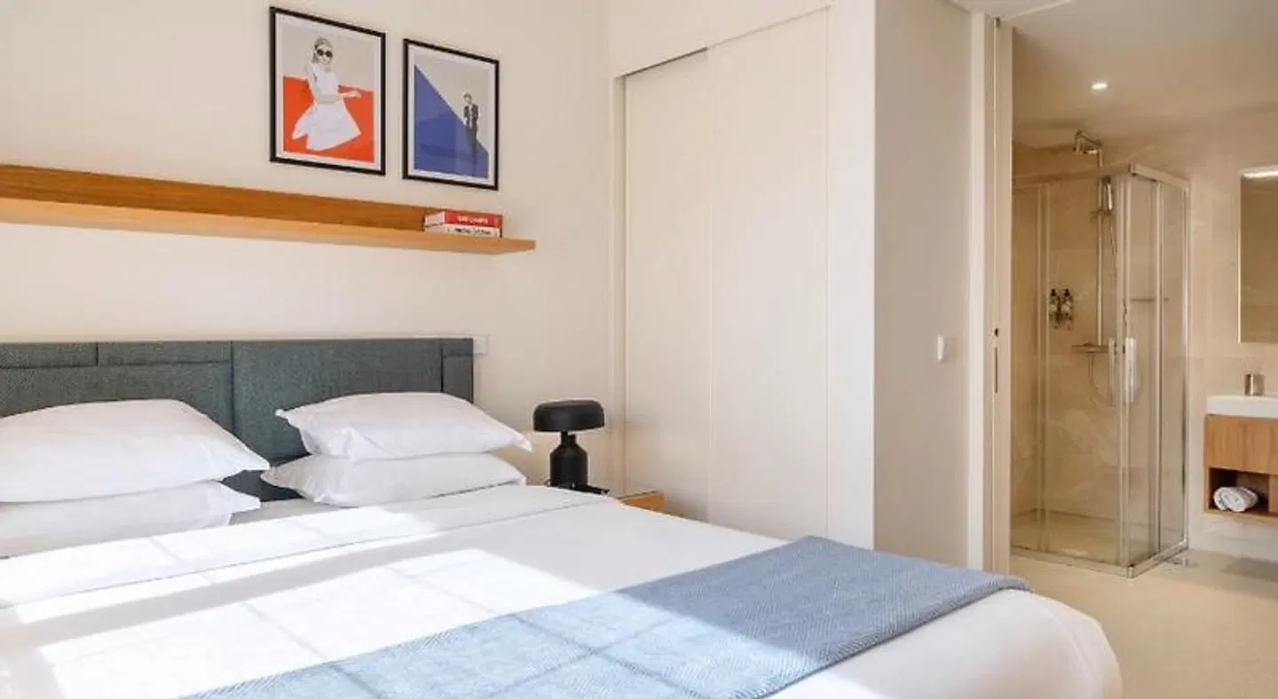 BFRESH Hotel - Padel, Pool & Fitness - Adults Only - Private Parking ROOM_EXAMPLE