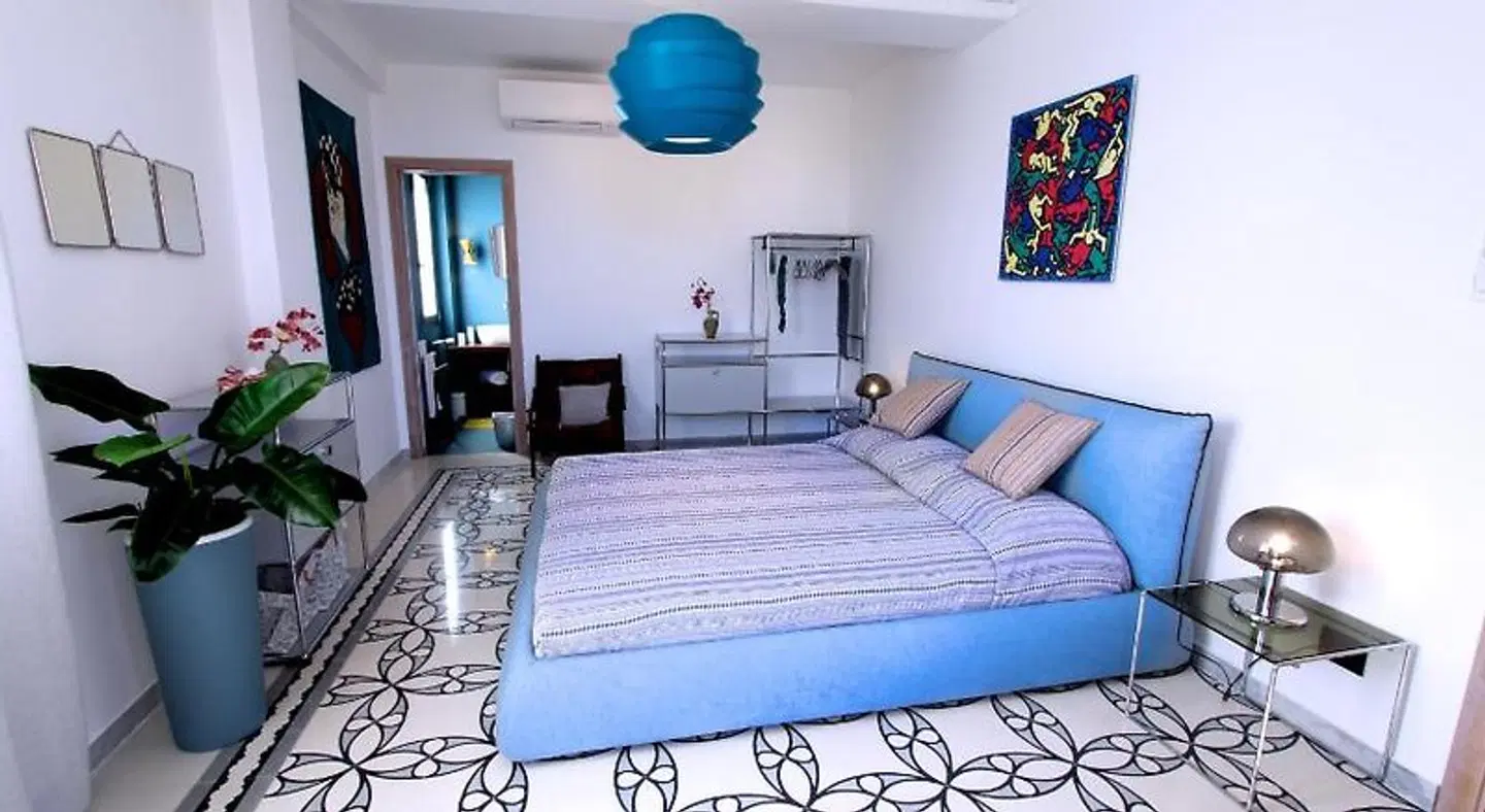 Al 33 Giri ROOM_EXAMPLE