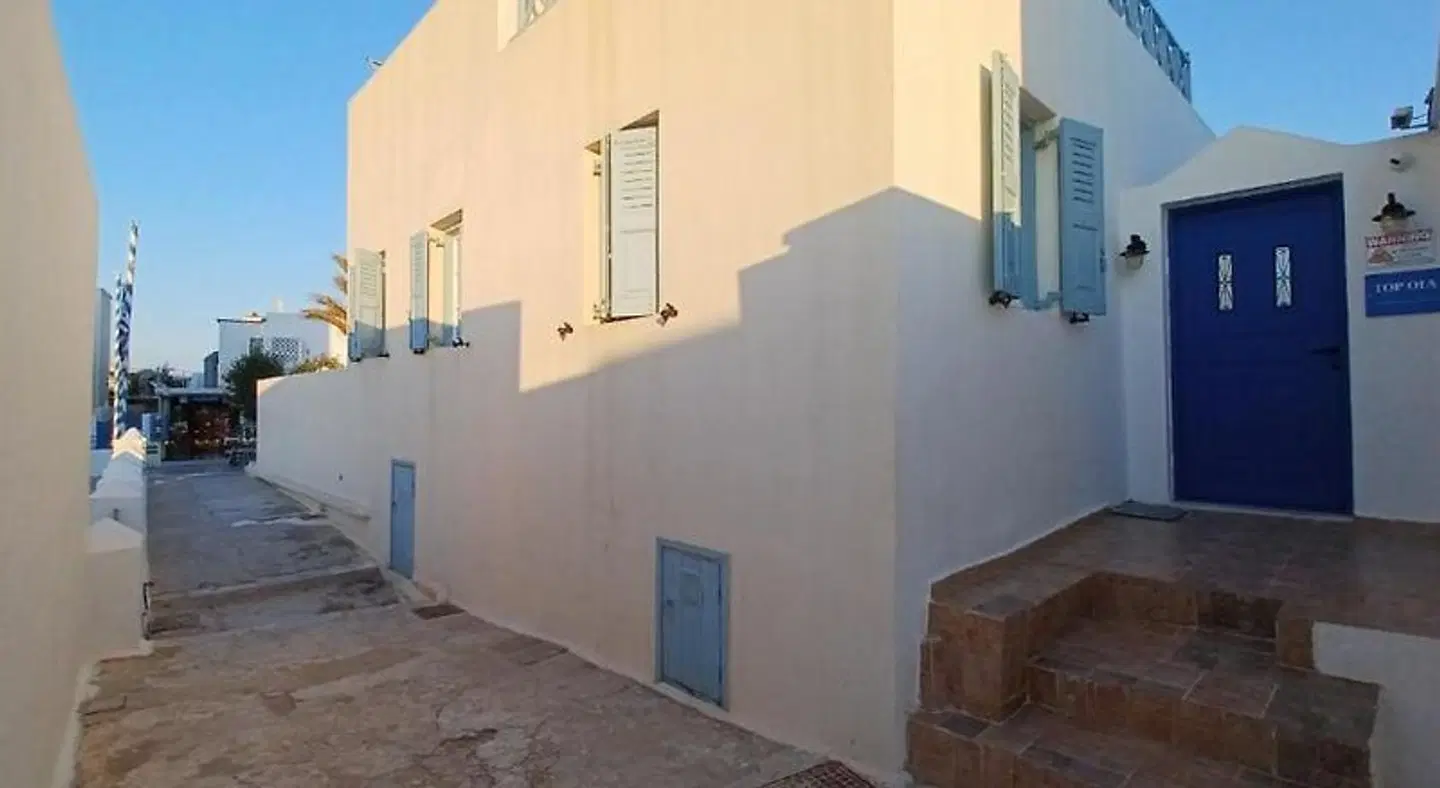 Top Oia EXTERIOR