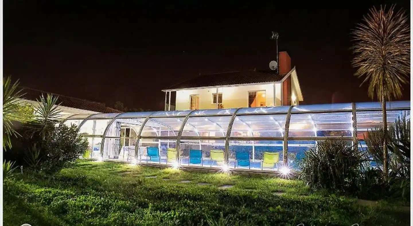 B&B Villa Vale Flores Hallenbad