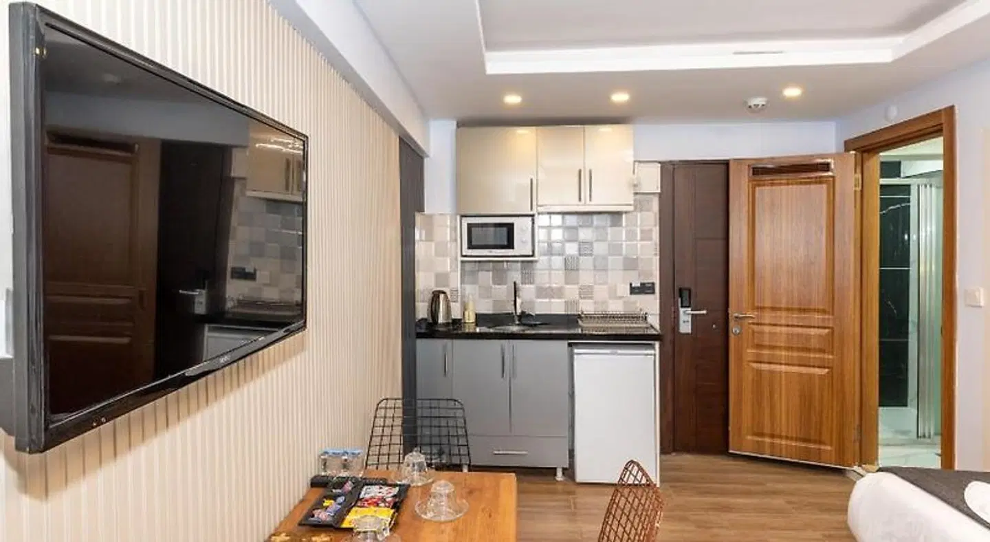 T-Square Residence ROOM_EXAMPLE