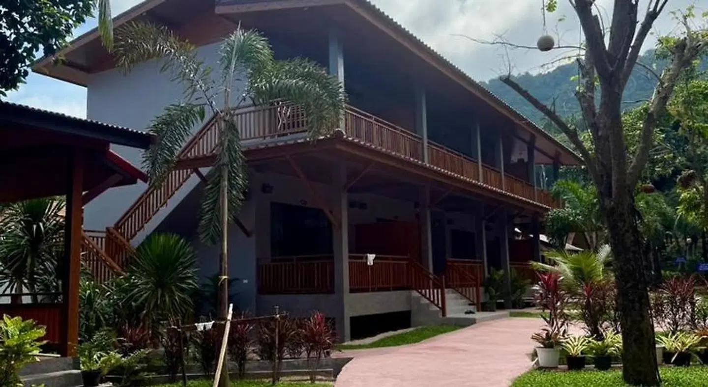 Nice Beach Bungalow EXTERIOR