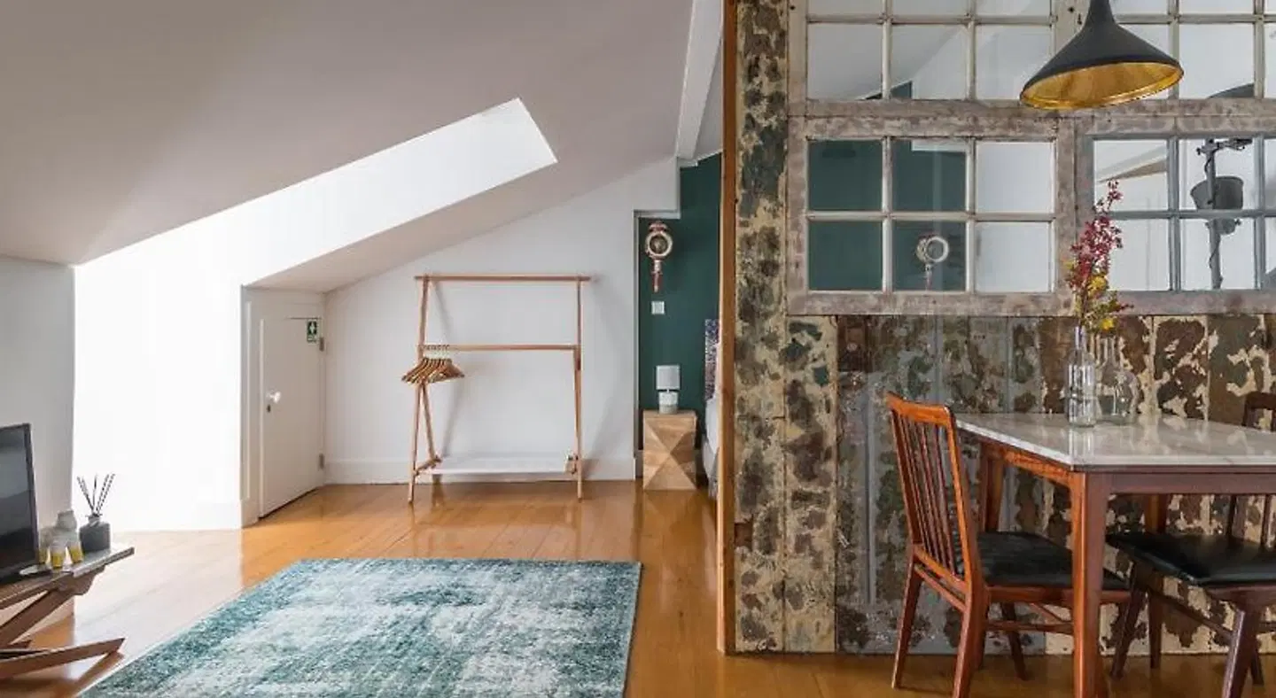 Alma Apartments | RentExperience ROOM_EXAMPLE