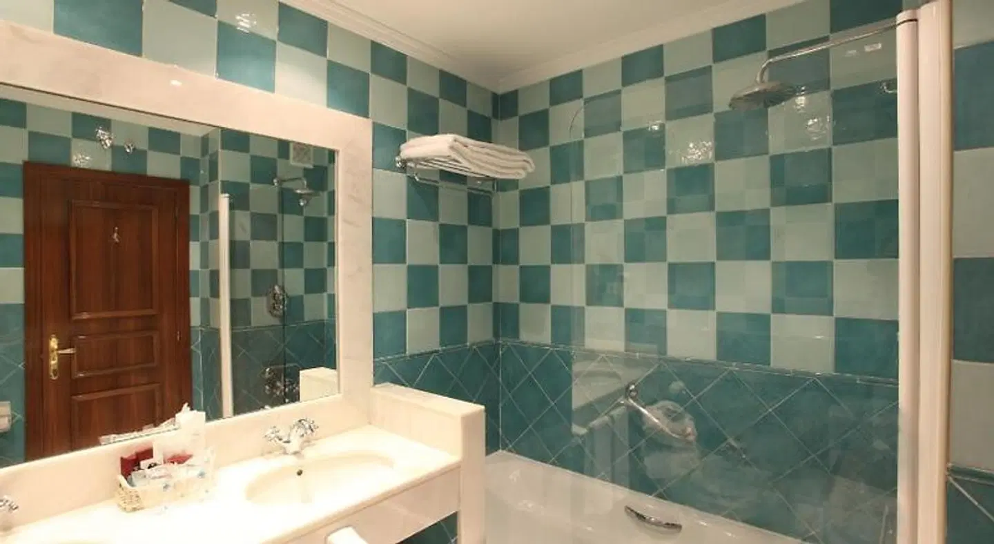 La Quinta de los Cedros Badezimmer