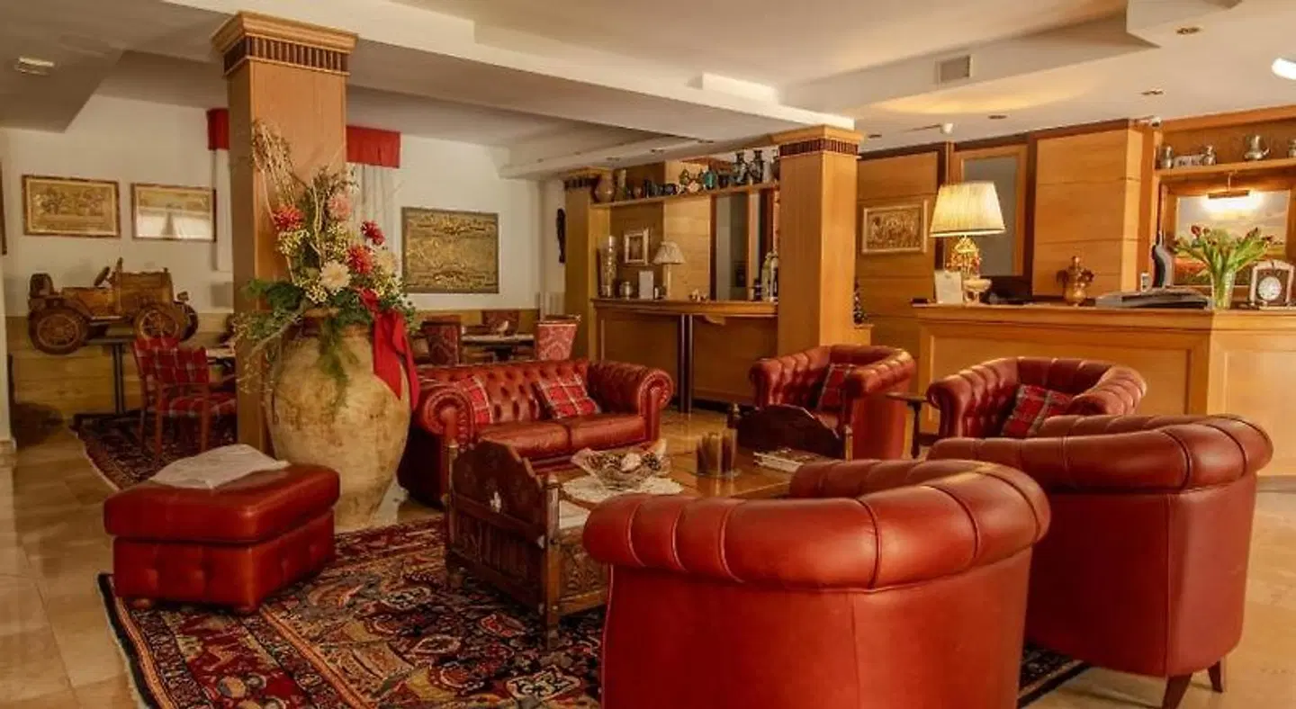 Paradise Hotel & Wellness LOUNGE_LOBBY