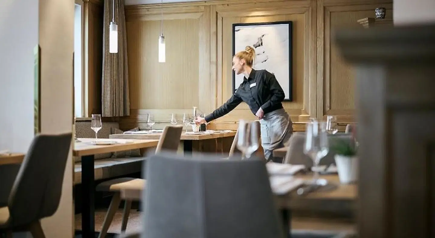 Cresta Restaurant