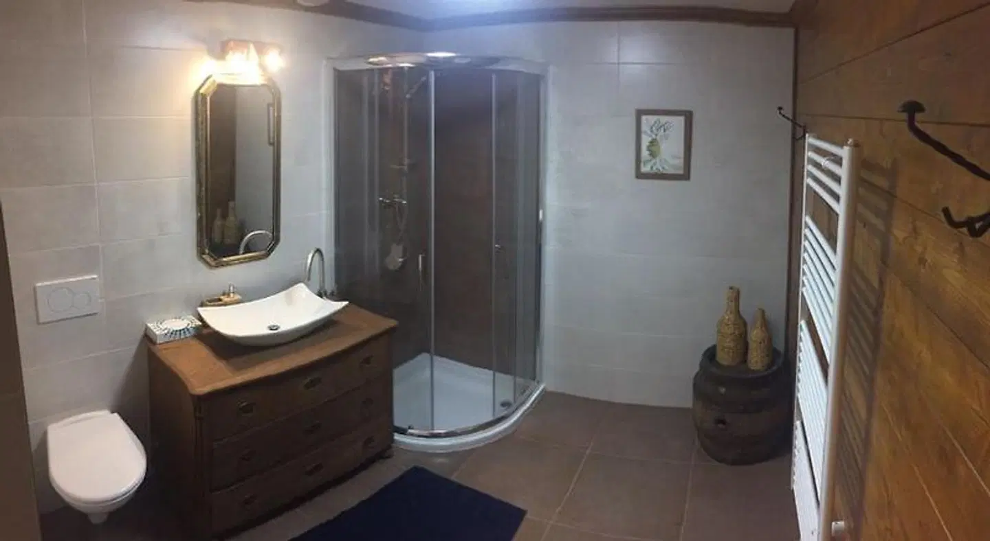Tuxie Haus Badezimmer