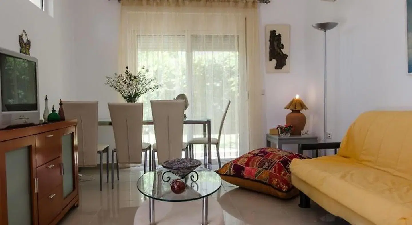 GOJI Vegan Hotel ROOM_EXAMPLE