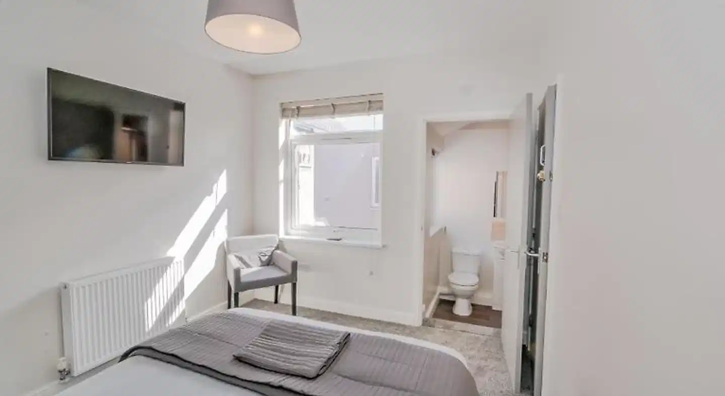 Cannock Hotel Apartments Wohnbeispiel