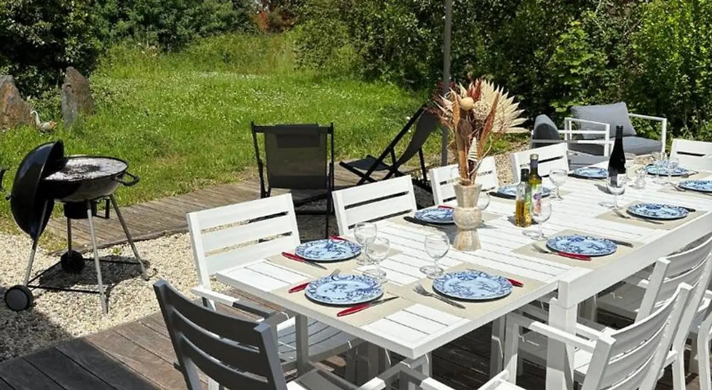 Le Domaine du Chalonge Terrasse