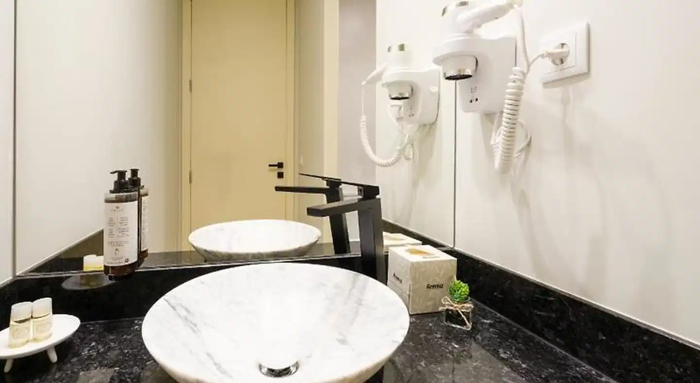 Porto Suites do Marquês Badezimmer