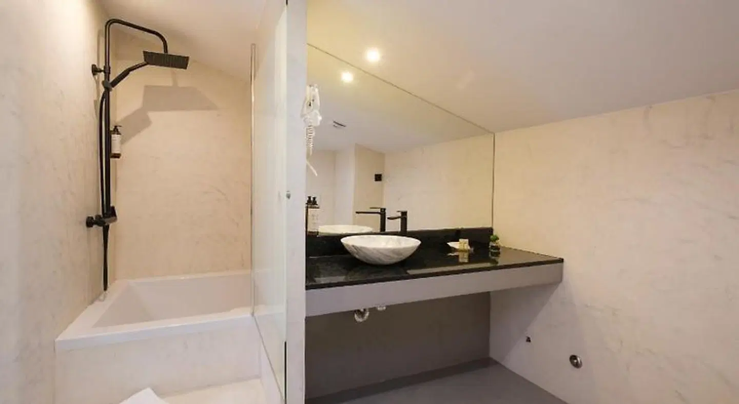 Porto Suites do Marquês Badezimmer
