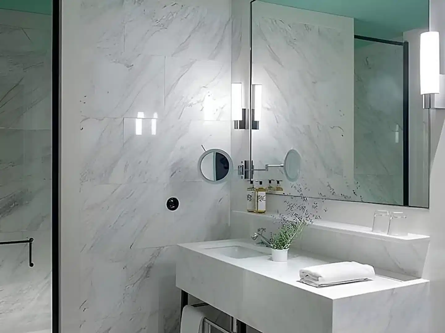 The Editory Boulevard Badezimmer