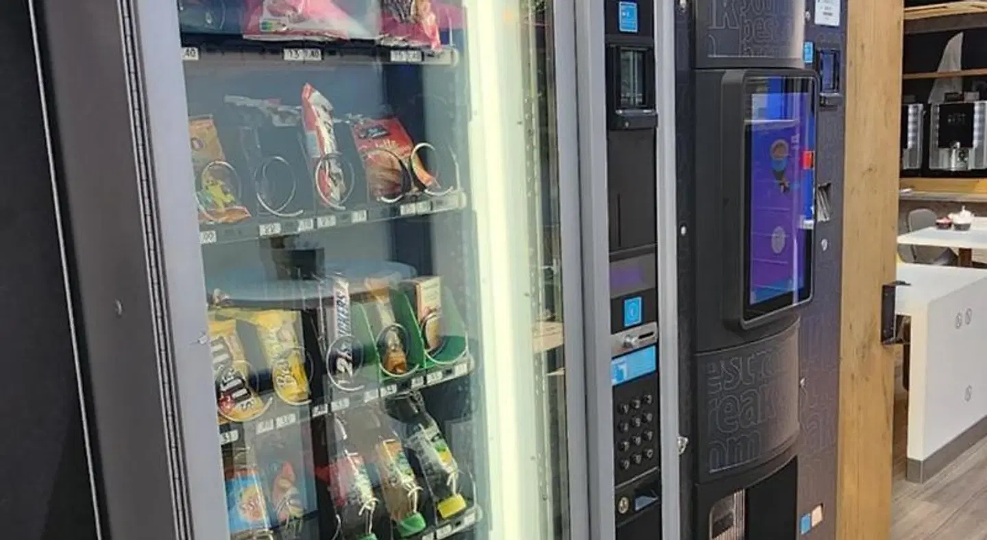 Premiere Classe Lyon Nord Dardilly LOUNGE_LOBBY