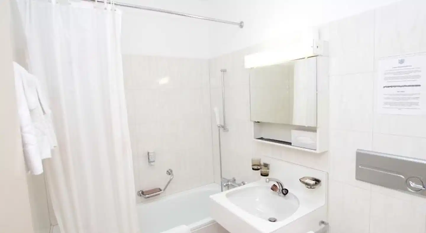 Schweizerhof Badezimmer