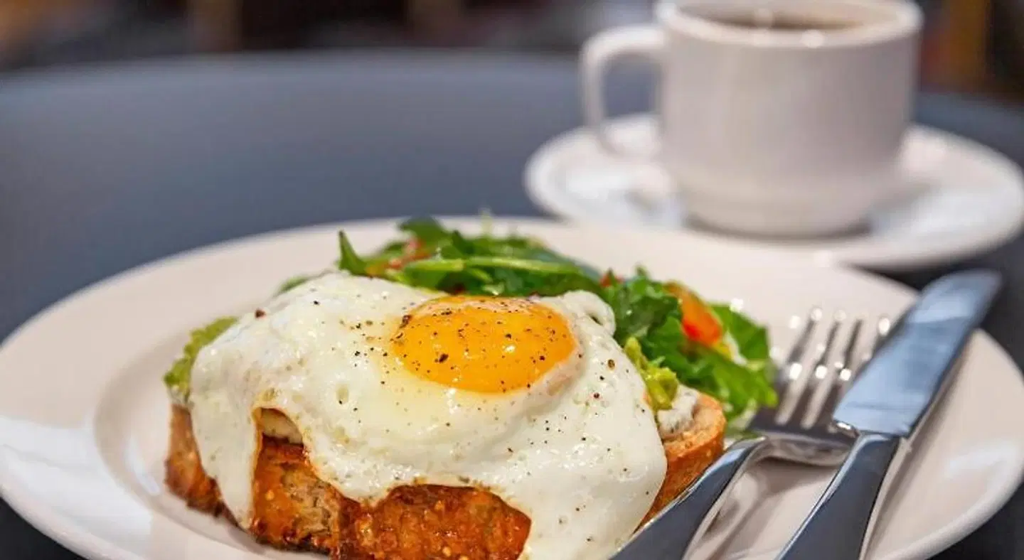 Cambria Hotel Spokane Airport Restaurant