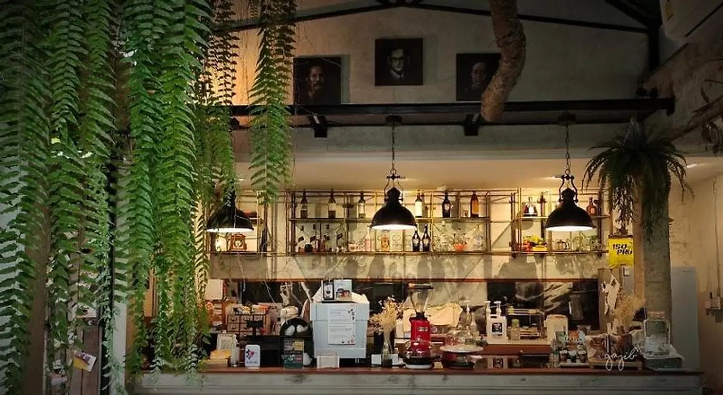 Gajib Bed & Breakfast Bar