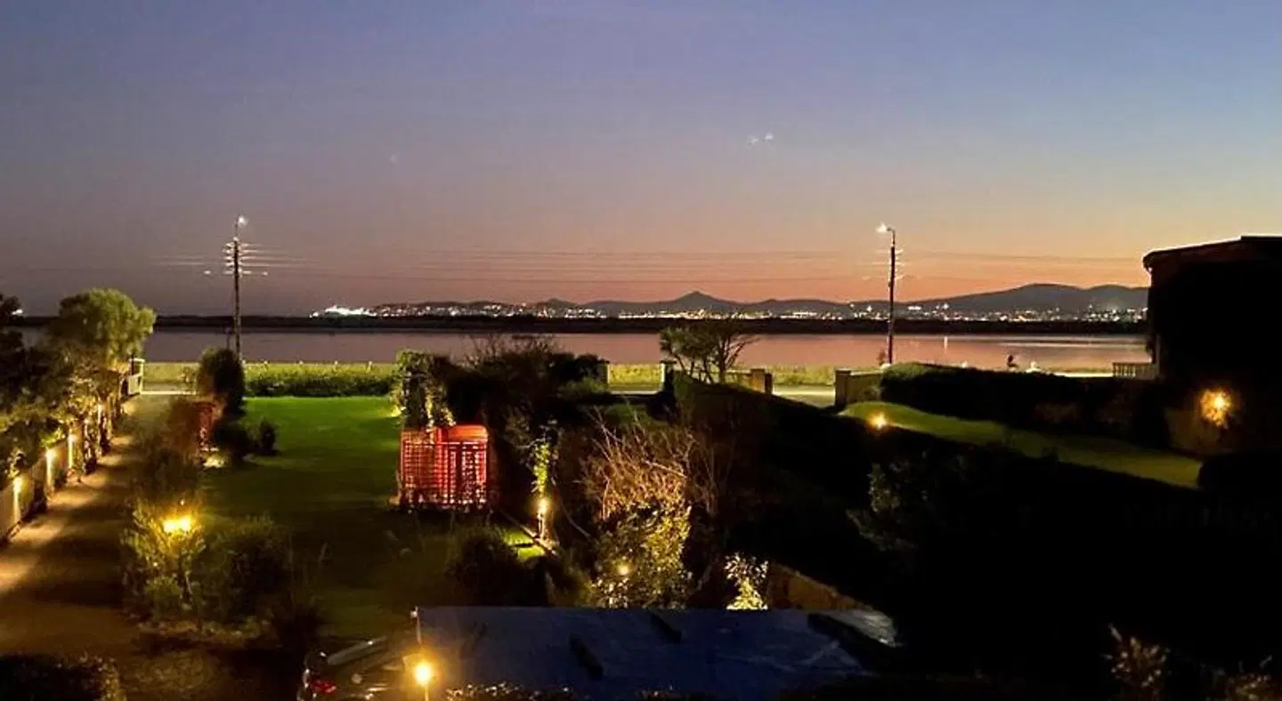 The Artist Residence Dublin LANDSCAPE