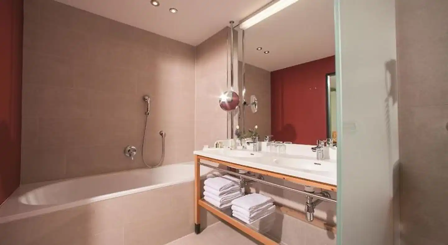 Villa Seilern Vital Resort Badezimmer