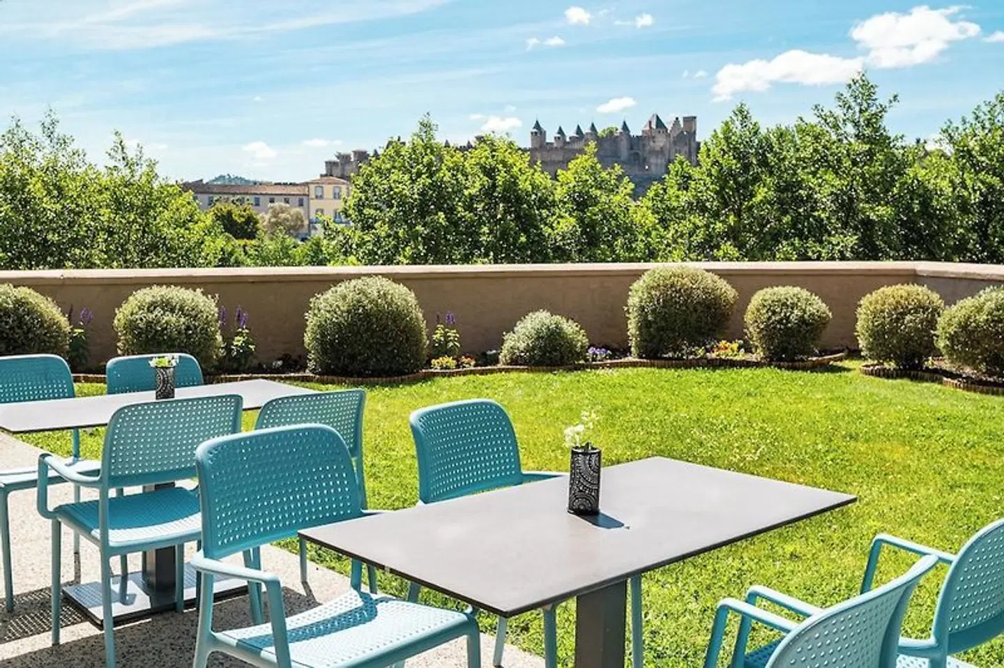 SOWELL HÔTELS Les Chevaliers Terrasse