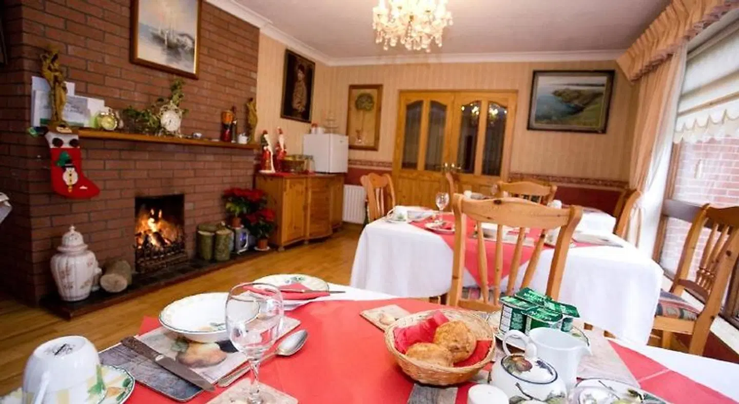 Evergreen Bed & Breakfast Restaurant