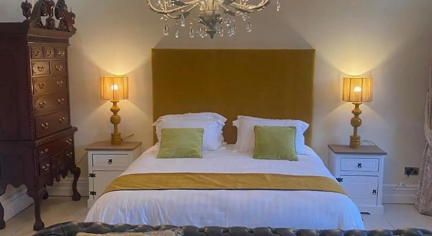 St Columbs House ROOM_EXAMPLE