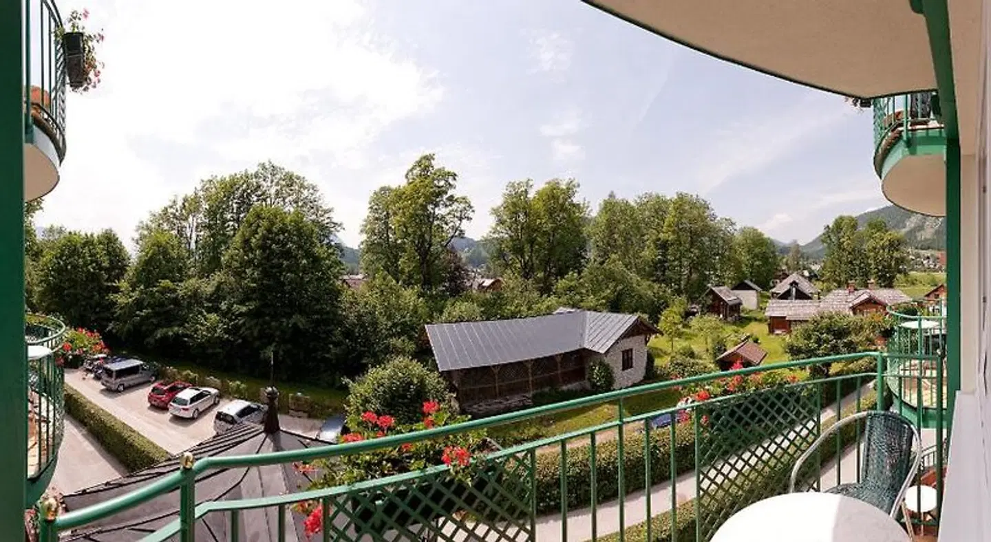 Hotel Seevilla Altaussee Aussenansicht