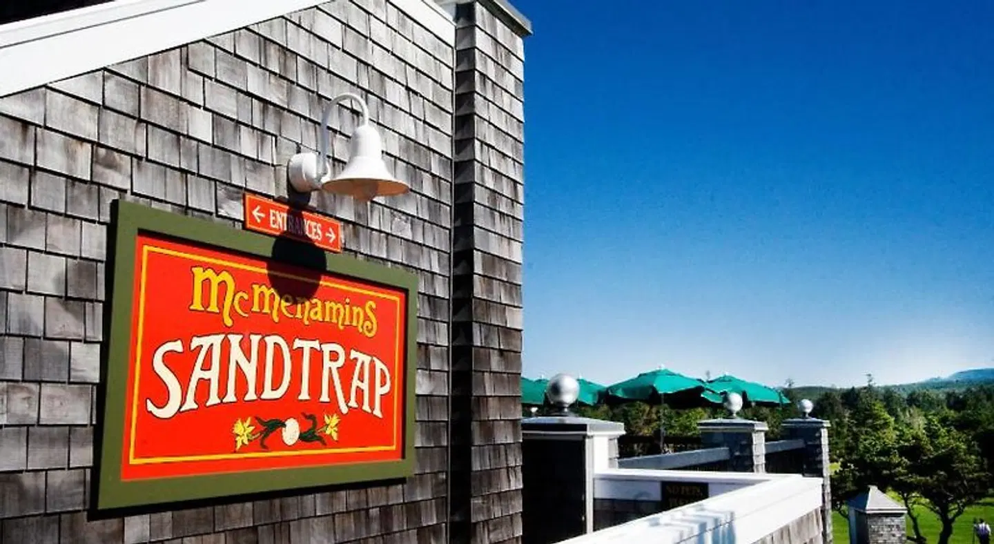 McMenamins Gearhart Hotel EXTERIOR