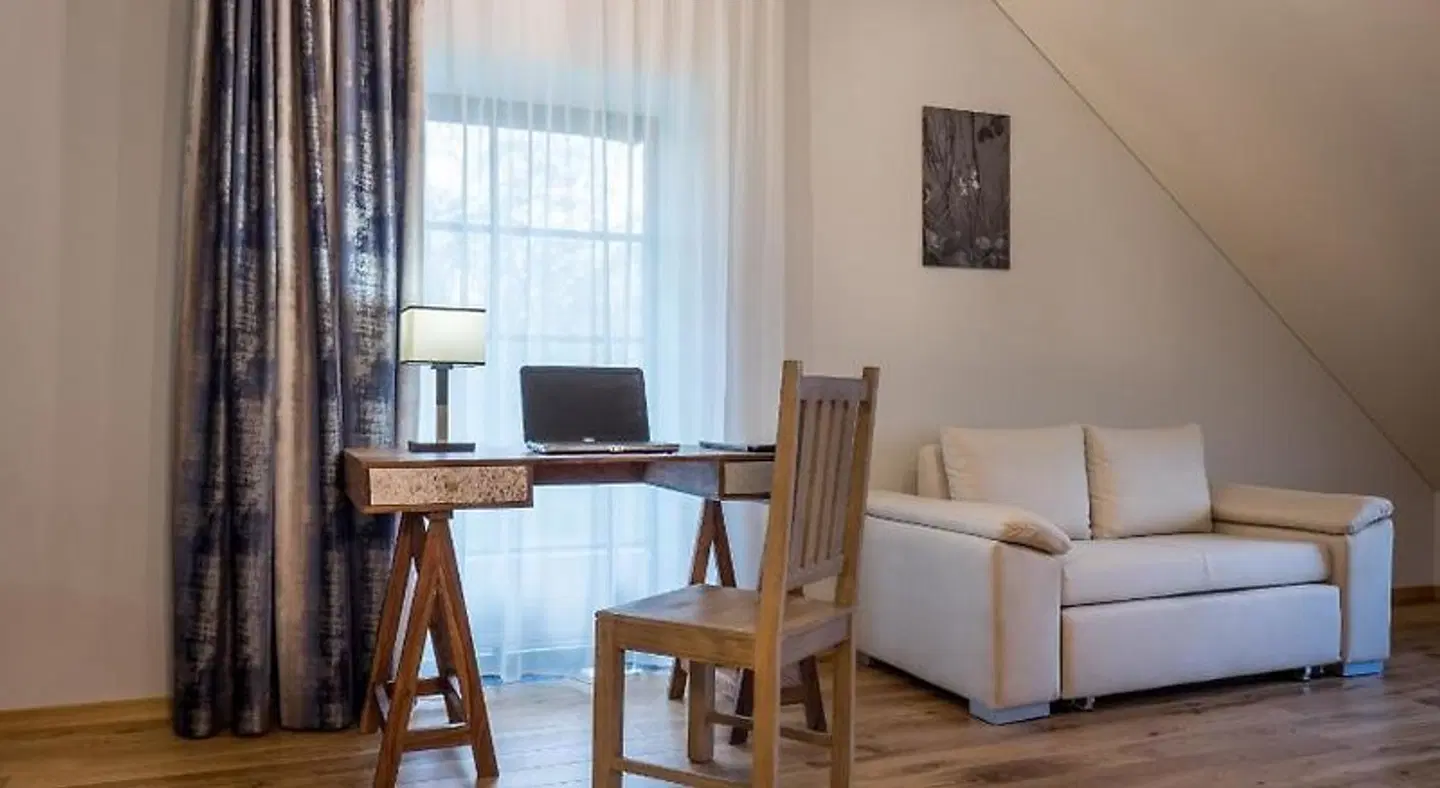 vej' ueiga ROOM_EXAMPLE
