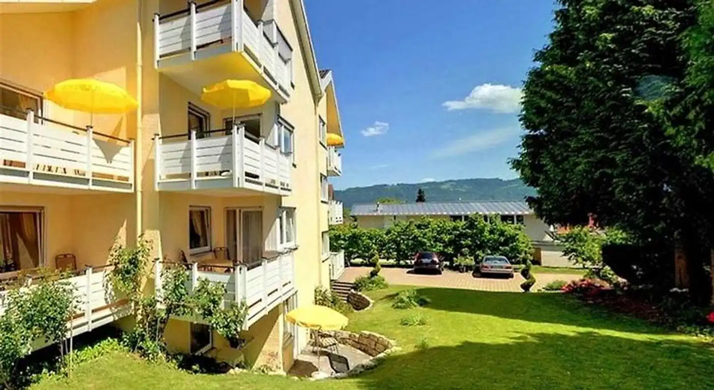 Hotel Am Rehberg garni Aussenansicht