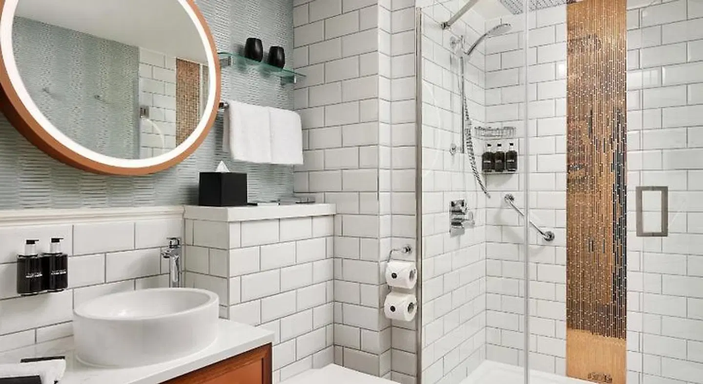 NYX Hotel Dublin Christchurch Badezimmer