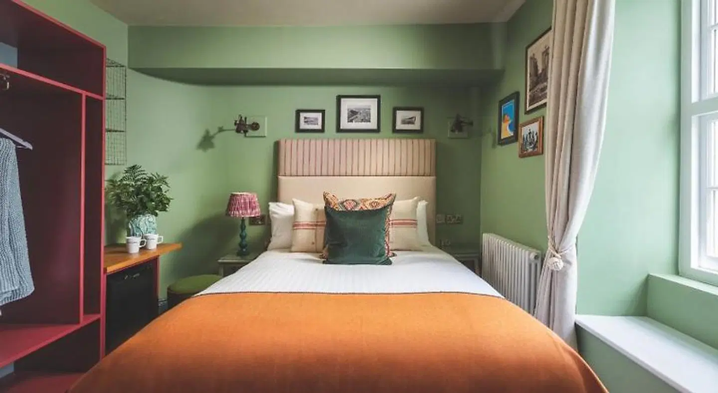 Rock Point Inn ROOM_EXAMPLE