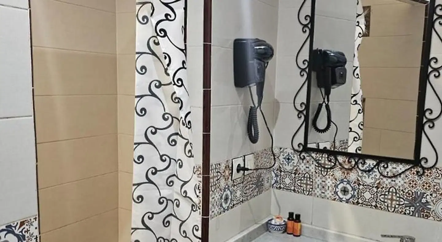 Dar Yakout Badezimmer