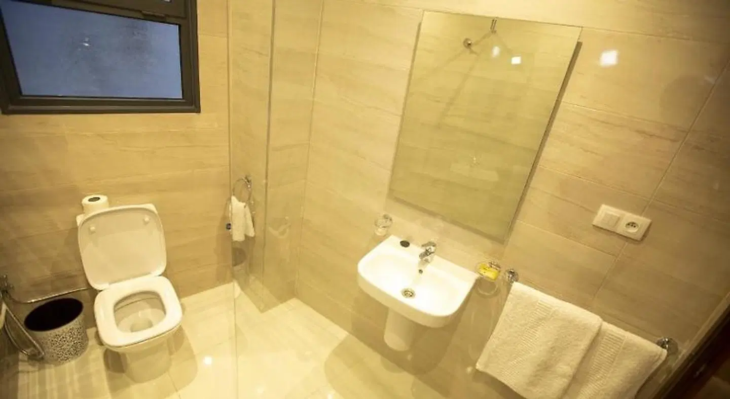 Hôtel de paris Badezimmer