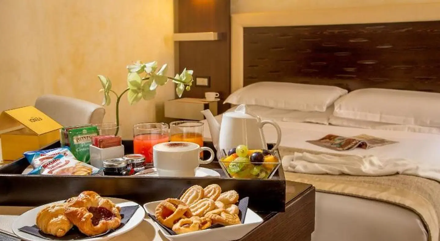 Les Fleurs Luxury House Restaurant