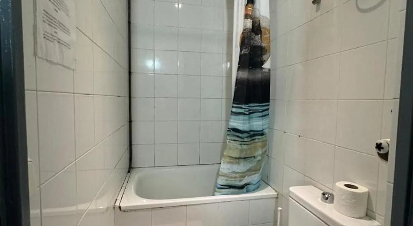 Hostal Mont Thabor Badezimmer